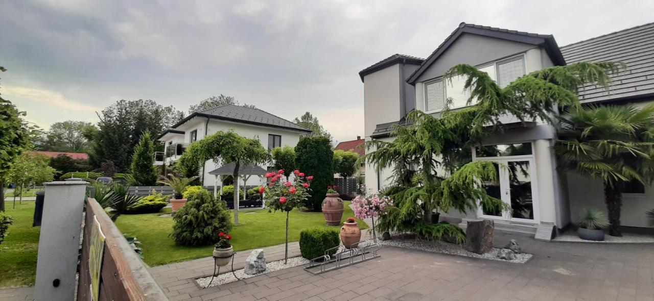 Ancsi Apartmanhaz บาลาตอนแลลเล ภายนอก รูปภาพ
