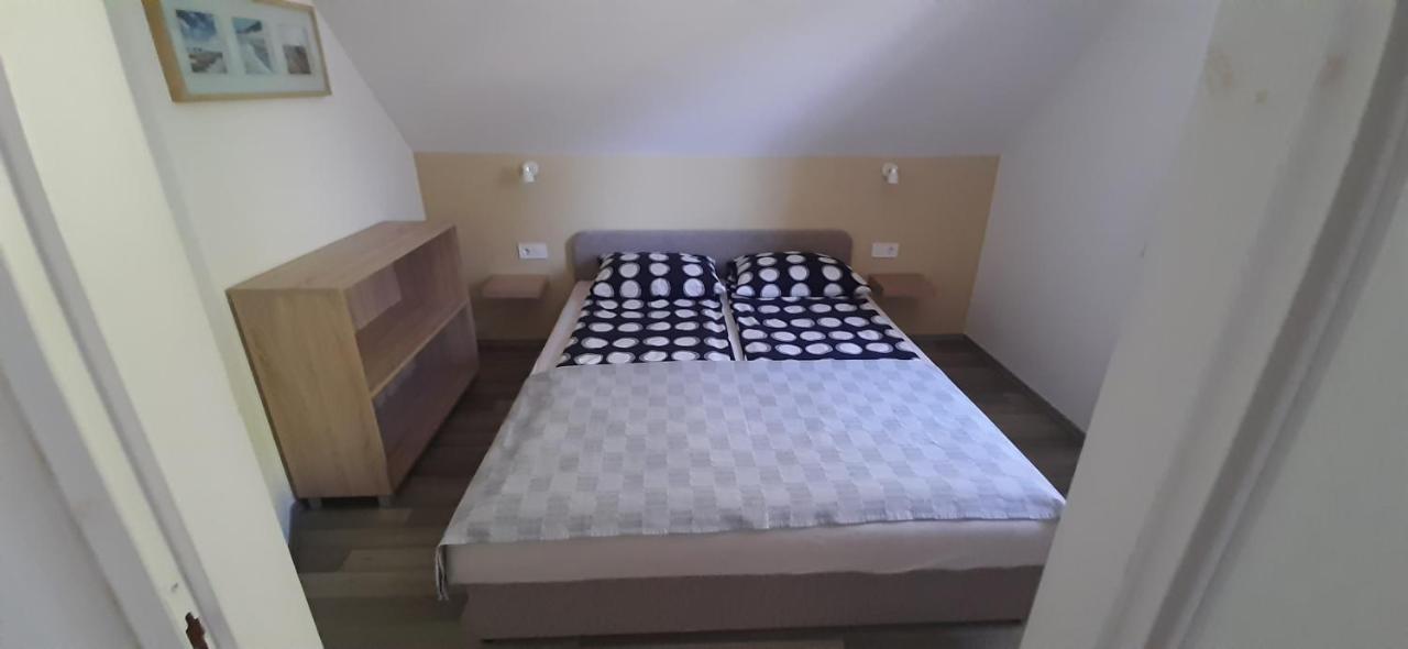 Ancsi Apartmanhaz บาลาตอนแลลเล ภายนอก รูปภาพ