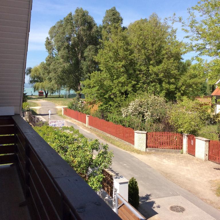 Ancsi Apartmanhaz บาลาตอนแลลเล ภายนอก รูปภาพ